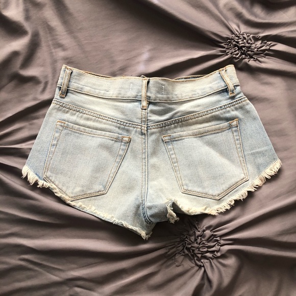 High Rise Cut Off short Shorts - Picture 2 of 3